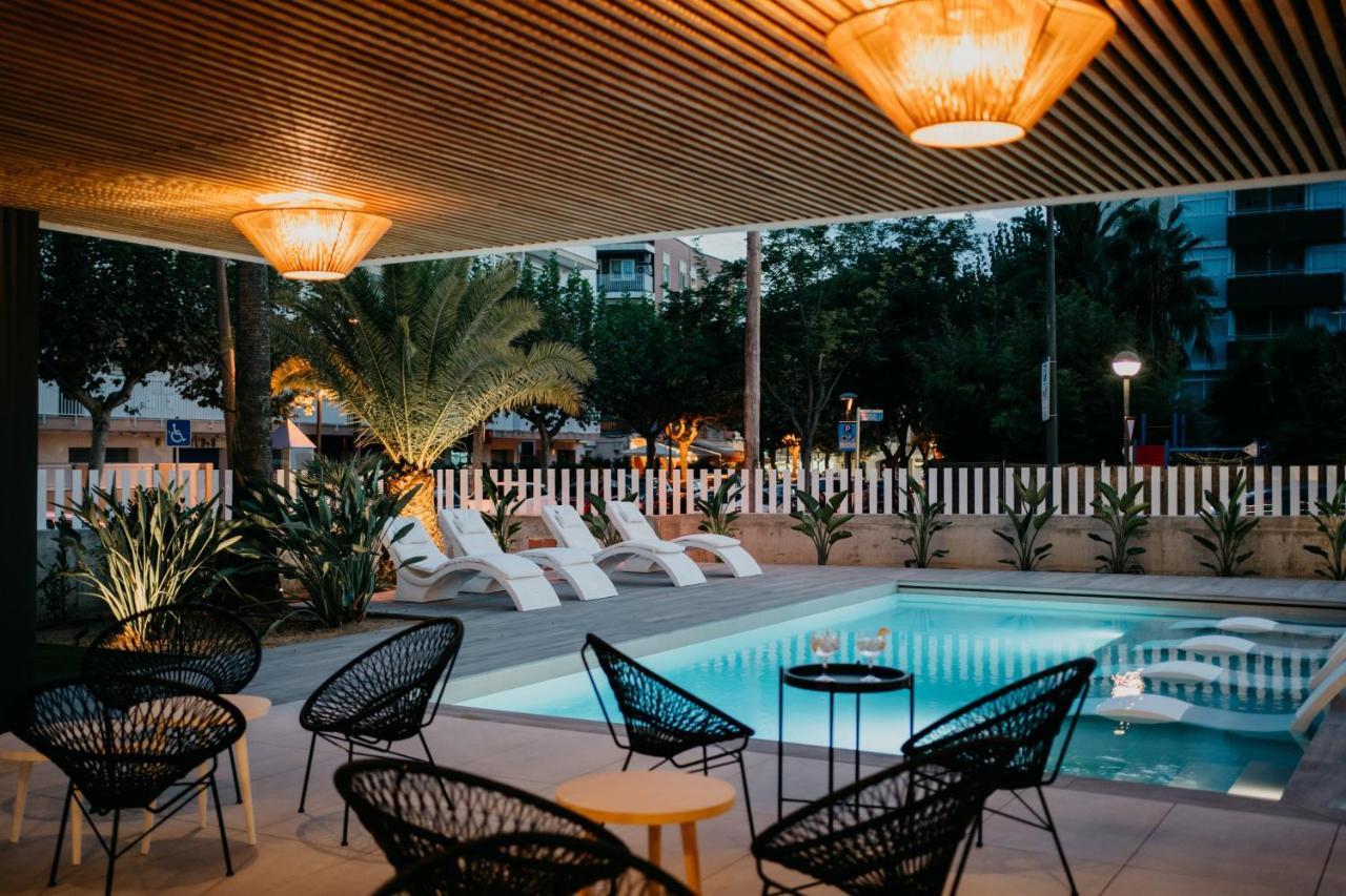 Mònica Hotel Boutique Cambrils Exterior foto